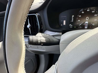 2019 Volvo S60 T6 Momentum