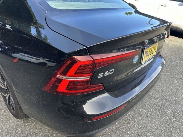 2019 Volvo S60 T6 Momentum