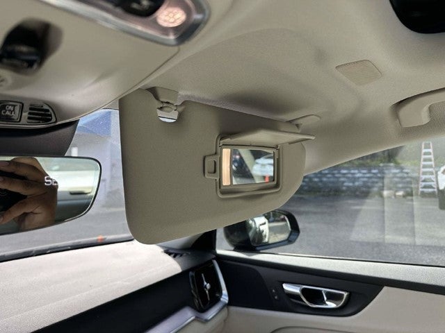 2019 Volvo S60 T6 Momentum