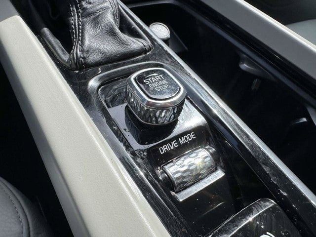 2019 Volvo S60 T6 Momentum