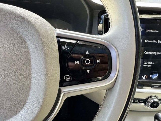 2019 Volvo S60 T6 Momentum