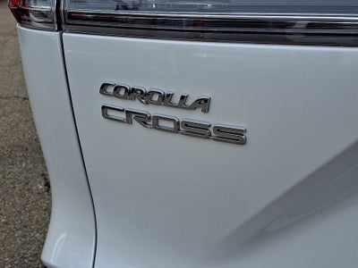 2023 Toyota Corolla Cross XLE