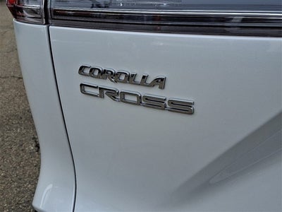 2023 Toyota Corolla Cross XLE