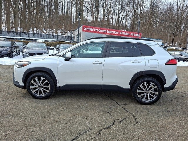 2023 Toyota Corolla Cross XLE