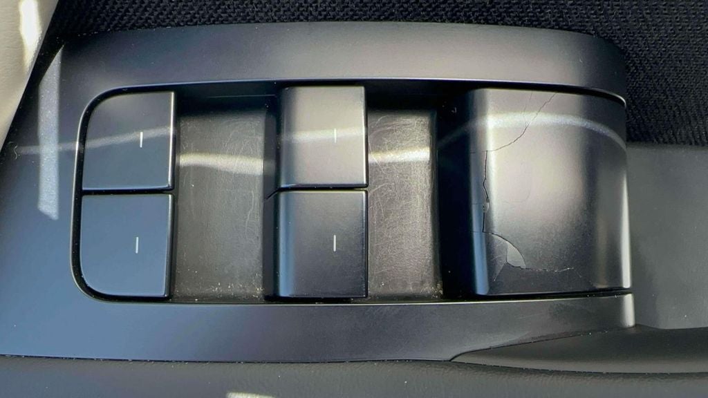 2024 Tesla Model X Base