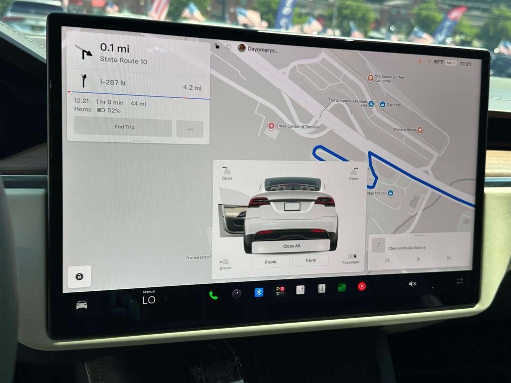 2024 Tesla Model X Base