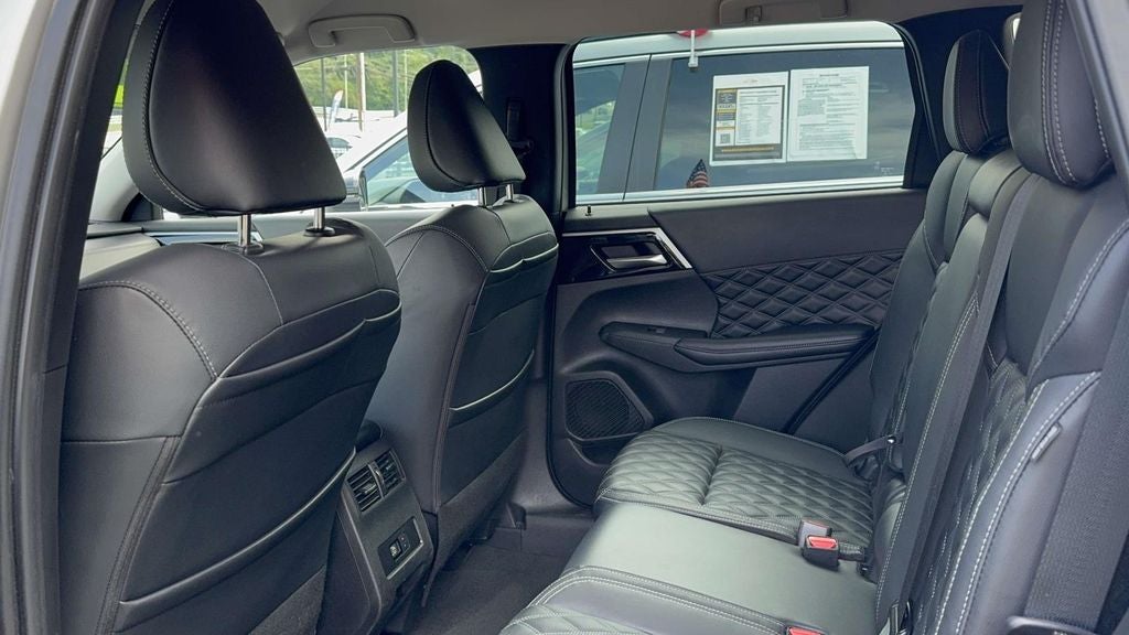 2022 Mitsubishi Outlander SEL