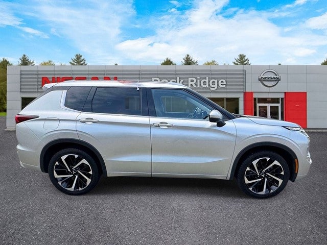 2022 Mitsubishi Outlander SEL