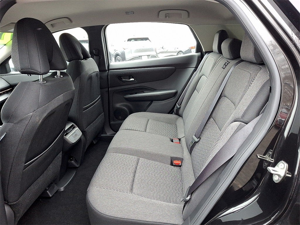 2023 Nissan Ariya VENTURE+