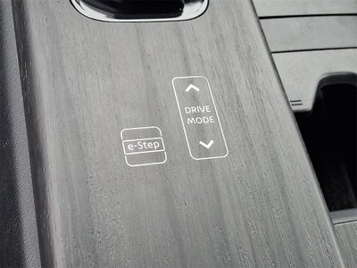 2023 Nissan Ariya VENTURE+