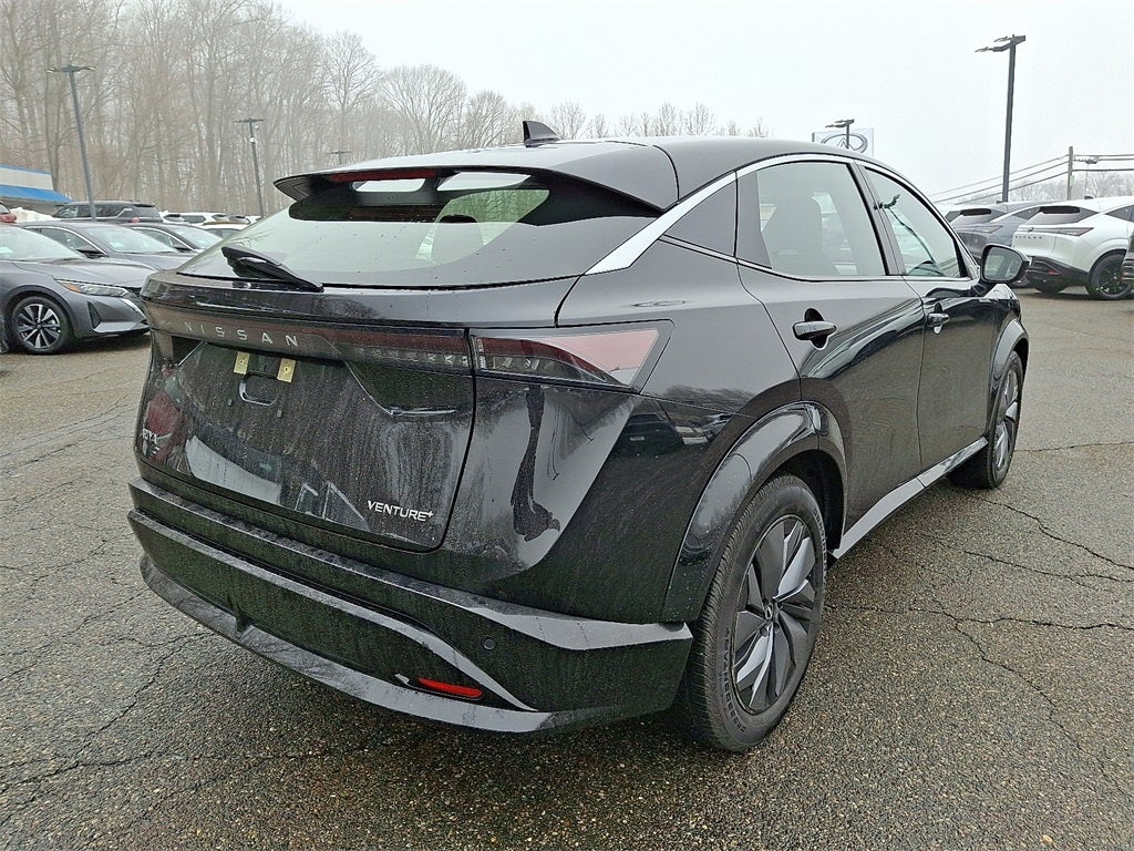 2023 Nissan Ariya VENTURE+