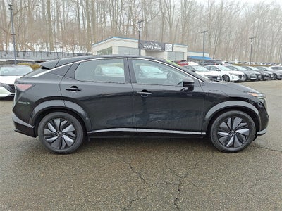 2023 Nissan Ariya VENTURE+