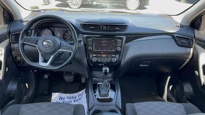 2022 Nissan Rogue Sport SV