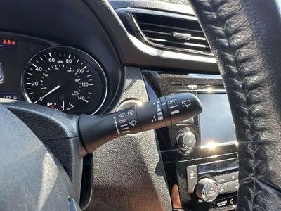 2022 Nissan Rogue Sport SV