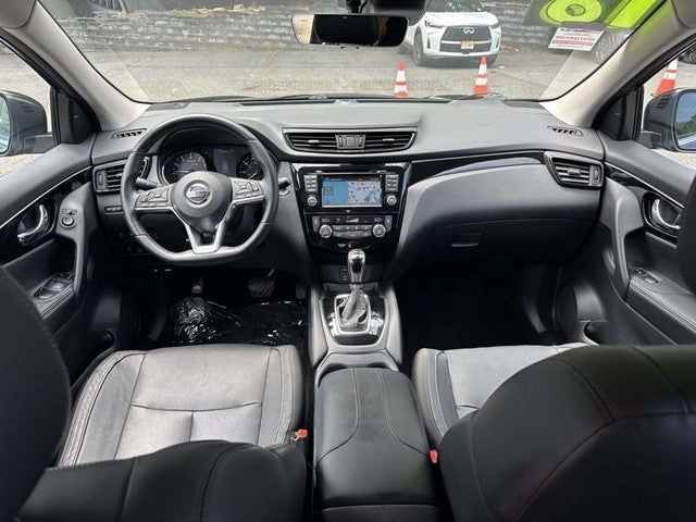 2018 Nissan Rogue Sport SL