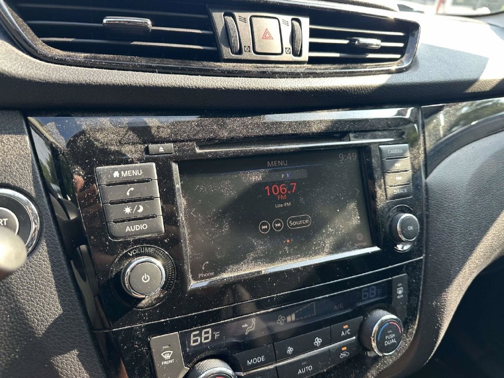 2020 Nissan Rogue Sport SV