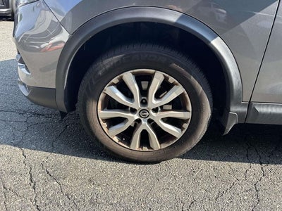 2020 Nissan Rogue Sport SV