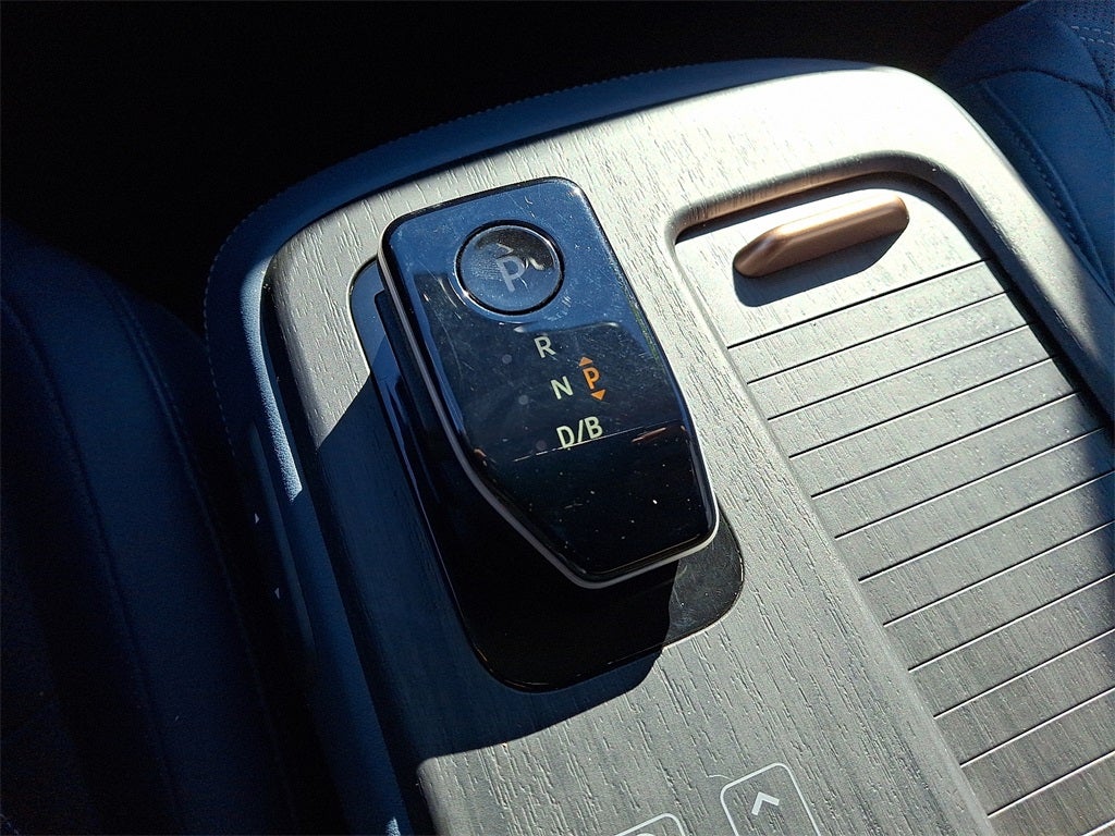 2024 Nissan Ariya PLATINUM+ e-4ORCE