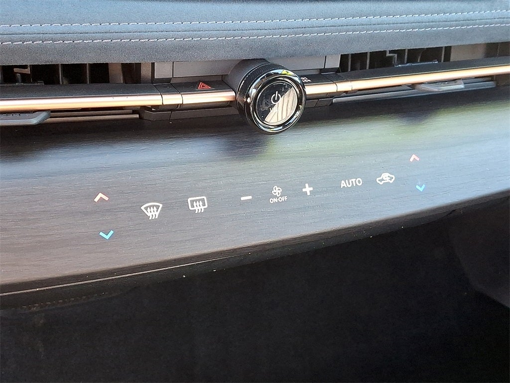 2024 Nissan Ariya PLATINUM+ e-4ORCE