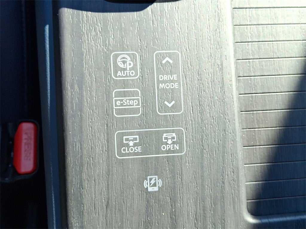 2024 Nissan Ariya PLATINUM+ e-4ORCE