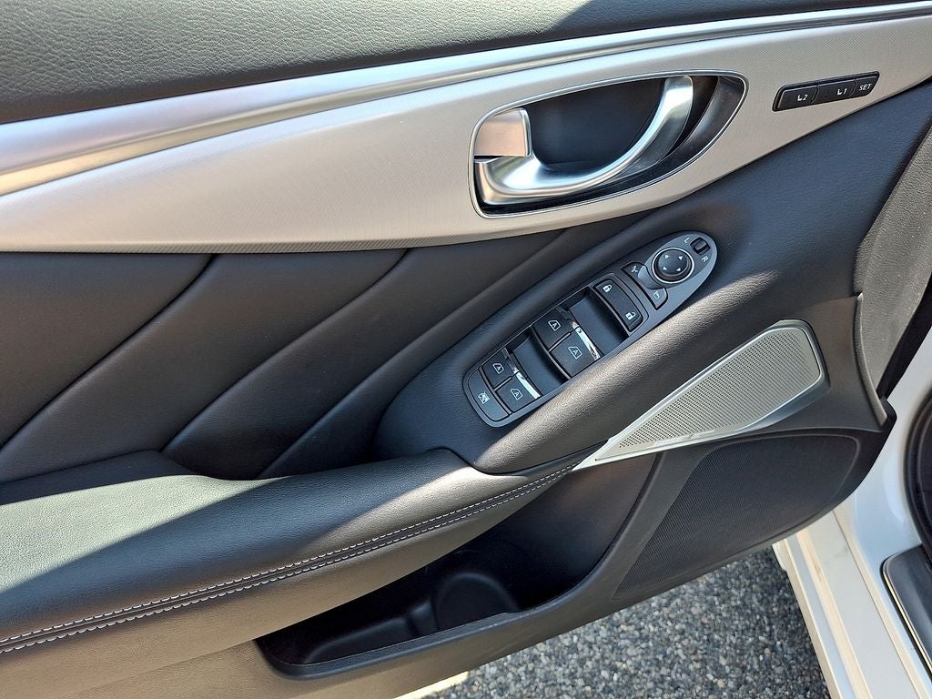 2023 INFINITI Q50 LUXE AWD
