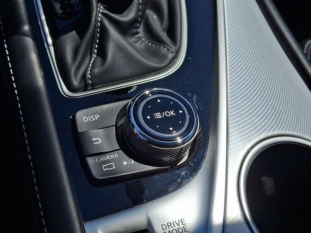 2023 INFINITI Q50 LUXE AWD