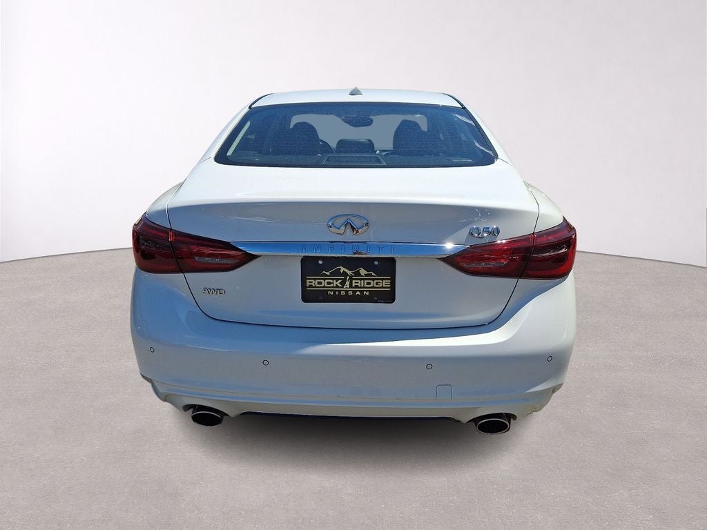 2023 INFINITI Q50 LUXE AWD
