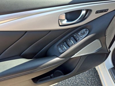 2023 INFINITI Q50 LUXE AWD