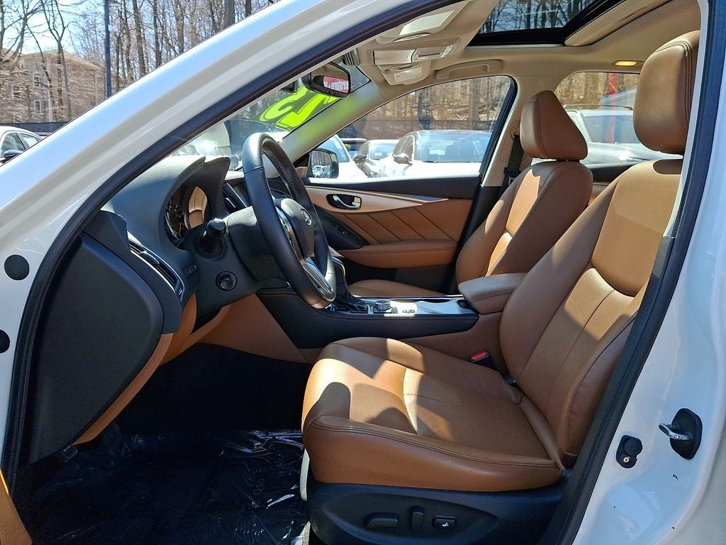 2023 INFINITI Q50 LUXE AWD
