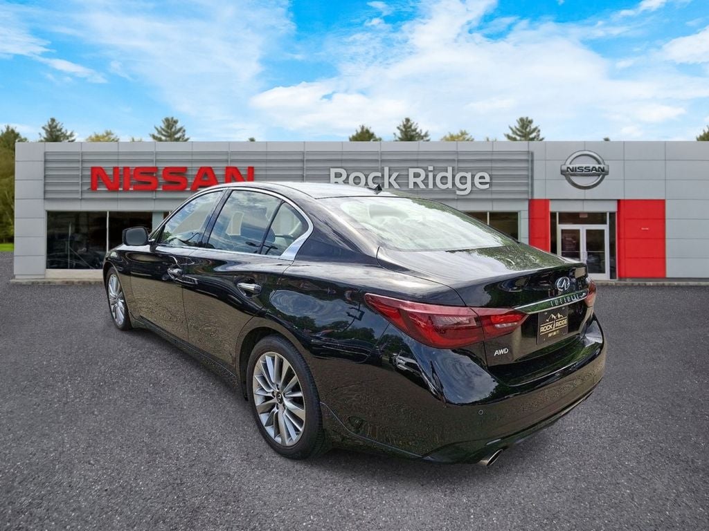 2023 INFINITI Q50 LUXE AWD