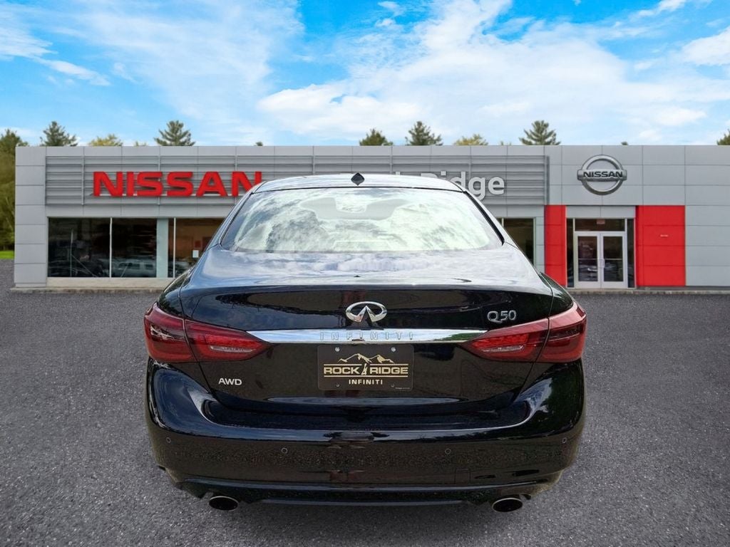 2023 INFINITI Q50 LUXE AWD