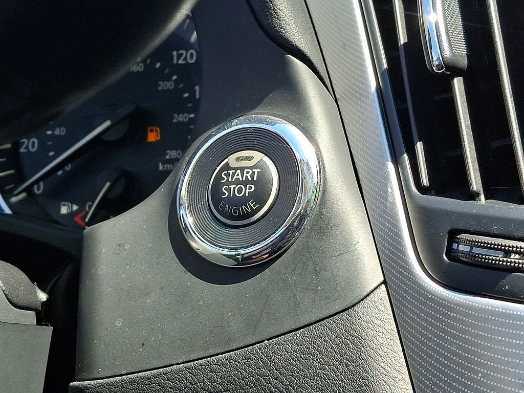 2023 INFINITI Q50 LUXE AWD