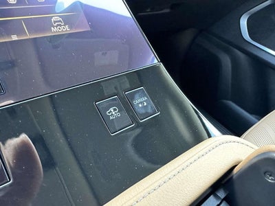 2027 INFINITI QX80 Luxe 4WD