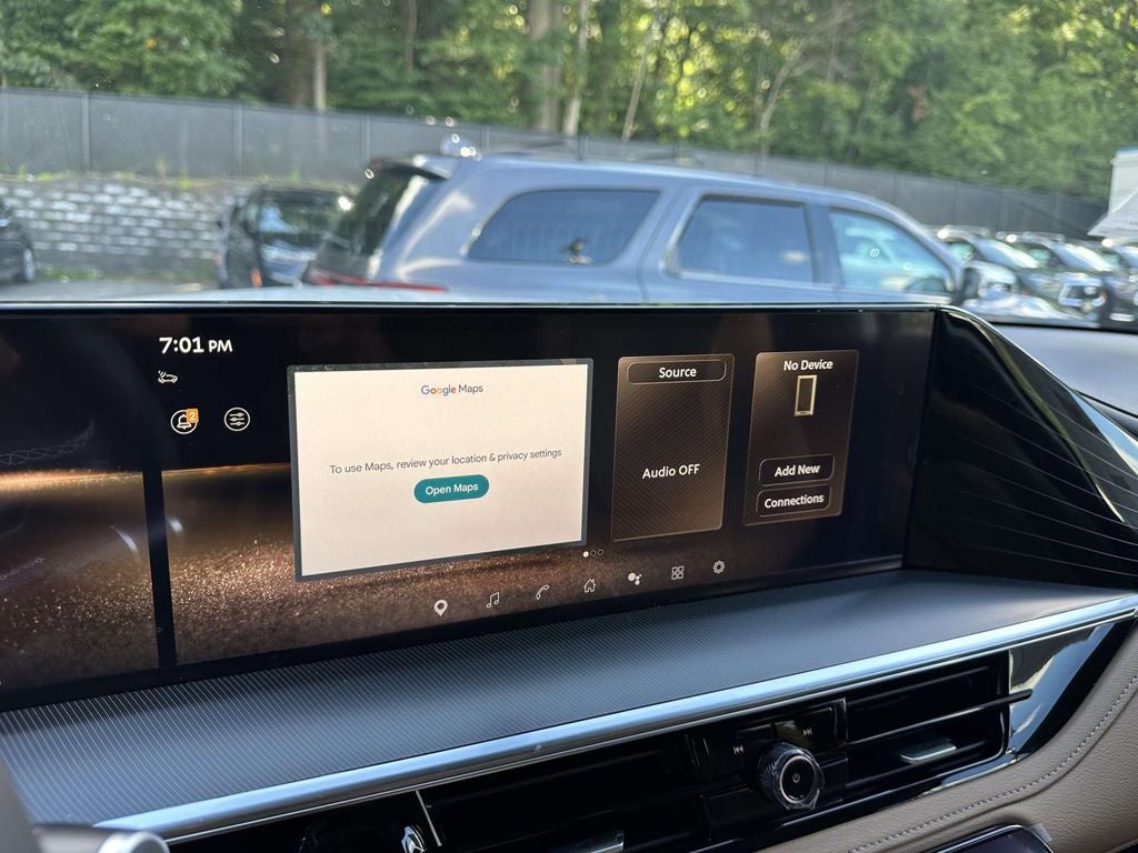 2027 INFINITI QX80 Luxe 4WD