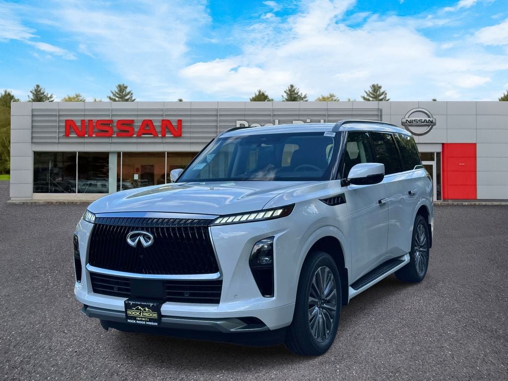 2027 INFINITI QX80 Luxe 4WD
