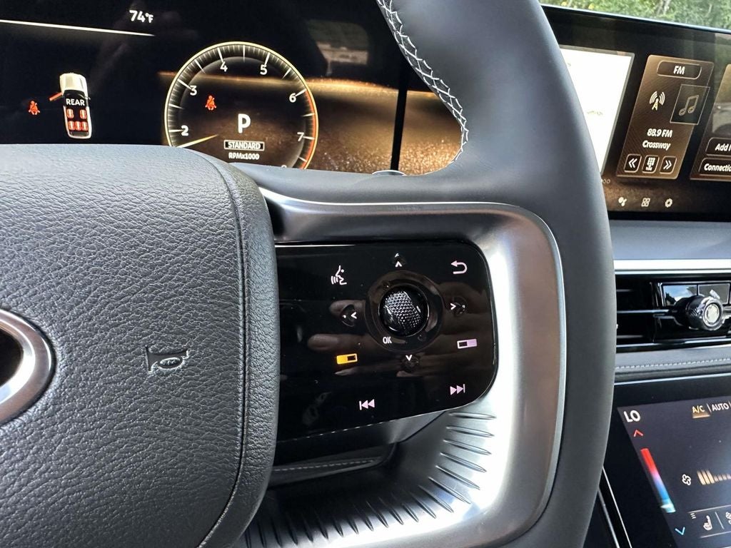 2027 INFINITI QX80 Luxe 4WD