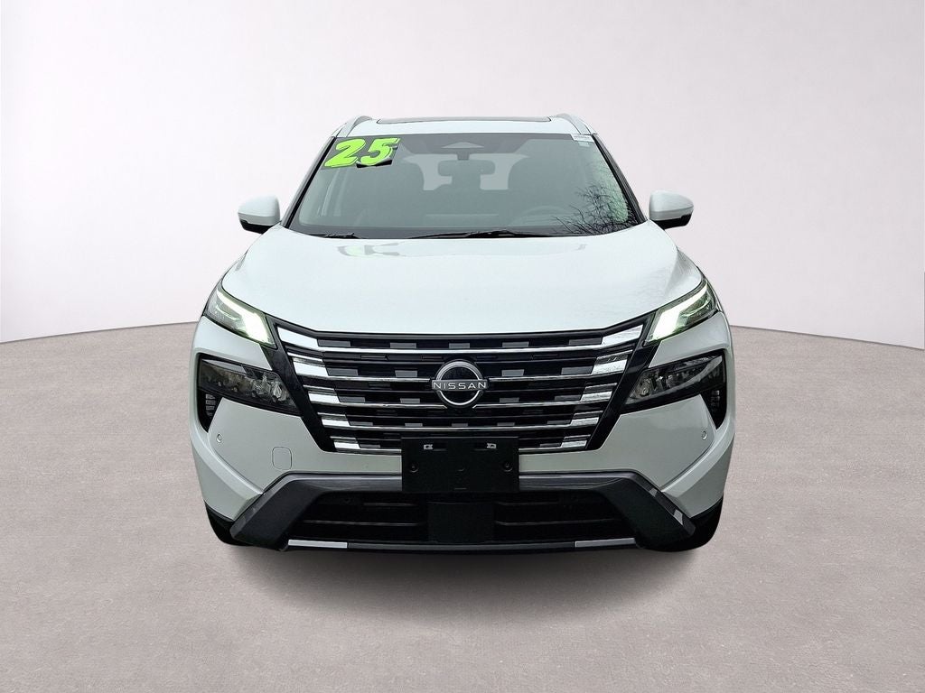 2025 Nissan Rogue SL