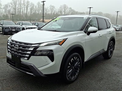 2025 Nissan Rogue SL