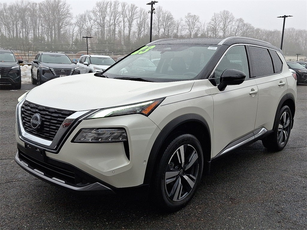 2023 Nissan Rogue SL