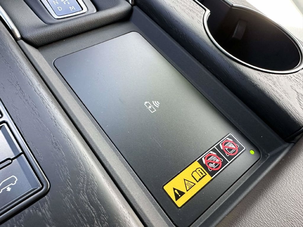 2026 Lexus LX 700h Luxury