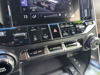 2026 Lexus LX 700h Luxury