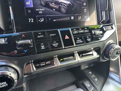 2026 Lexus LX 700h Luxury