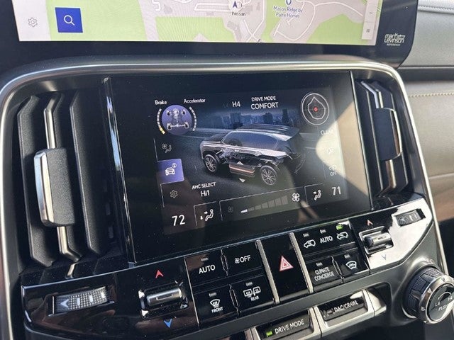 2026 Lexus LX 700h Luxury
