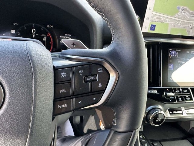 2026 Lexus LX 700h Luxury
