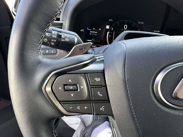 2026 Lexus LX 700h Luxury