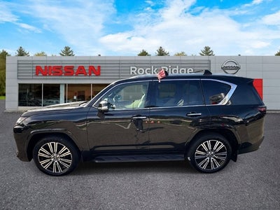 2026 Lexus LX 700h Luxury