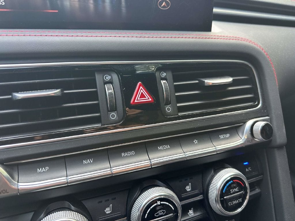 2023 Genesis G70 2.0T