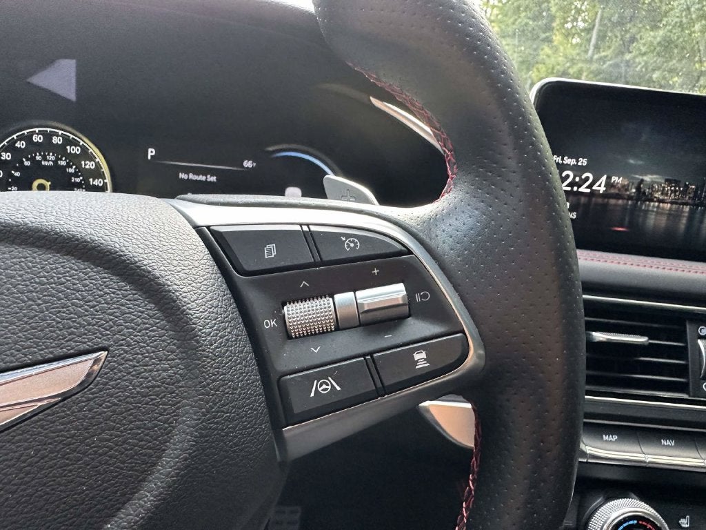 2023 Genesis G70 2.0T