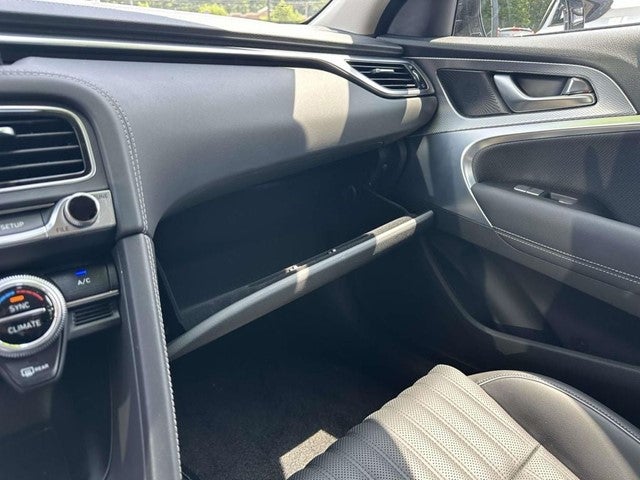 2023 Genesis G70 3.3T