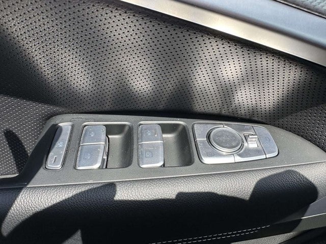 2023 Genesis G70 3.3T